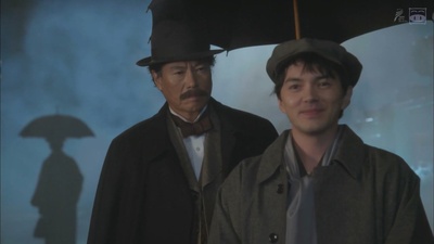 闷闷不乐的漱石剧照的剧照