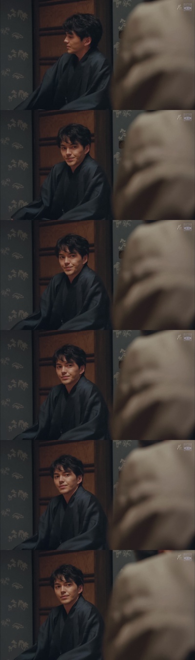 闷闷不乐的漱石剧照的剧照