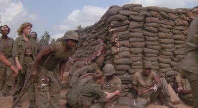 攻陷葛兰高地剧照的剧照