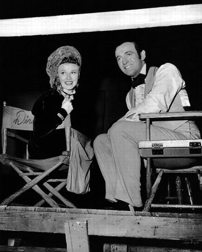 宏伟的玩偶剧照的剧照