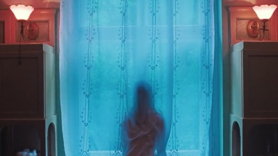 少女洛荷剧照的剧照