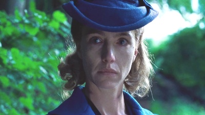 少女洛荷剧照的剧照