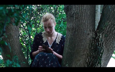 少女洛荷剧照的剧照