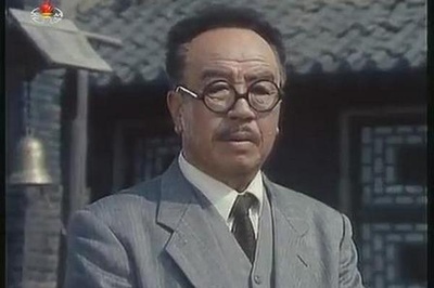 在华成义塾的那一年夏天剧照的剧照