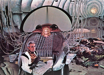 太空英雌芭芭丽娜剧照的剧照