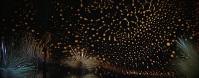 太空英雌芭芭丽娜剧照的剧照