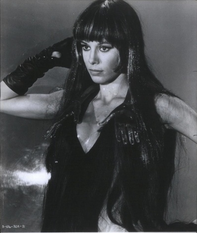 太空英雌芭芭丽娜剧照的剧照