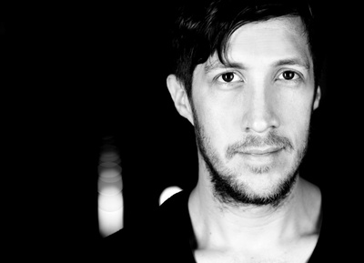 玛丽娜·阿布拉莫维奇：艺术家在场剧照的剧照