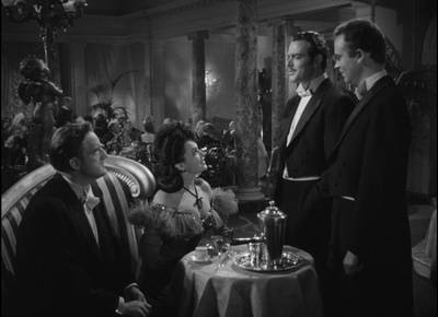 汉欧威广场剧照的剧照