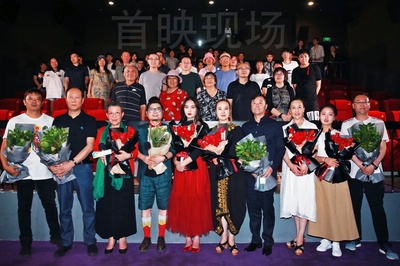 红花绿叶剧照的剧照