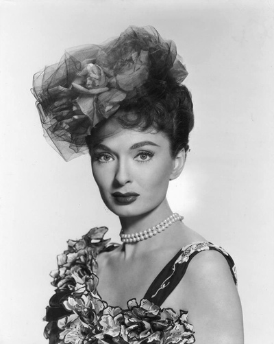 海伦·摩根的故事剧照的剧照