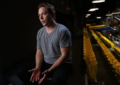 周六夜现场：蒂凡尼·哈迪斯/泰勒·斯威夫特剧照的剧照