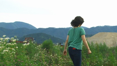 波のした、土のうえ剧照的剧照