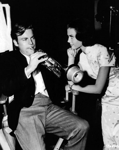 情海波澜剧照的剧照