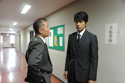 横山秀夫悬疑剧：阴沉的季节剧照的剧照