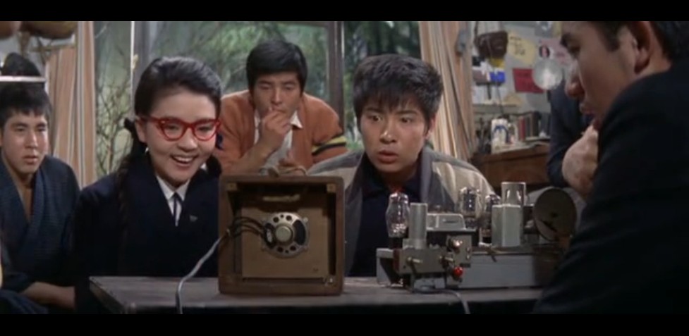 绿色的山脉剧照的剧照