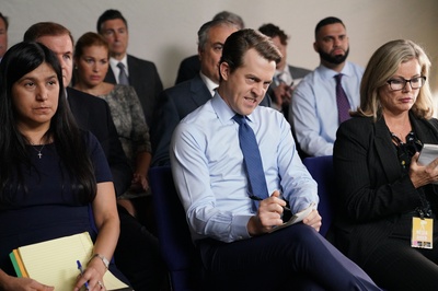 周六夜现场：乔纳·希尔/玛吉·罗杰斯剧照的剧照