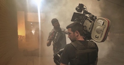 四面受敌剧照的剧照