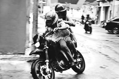 夜间飞行剧照的剧照