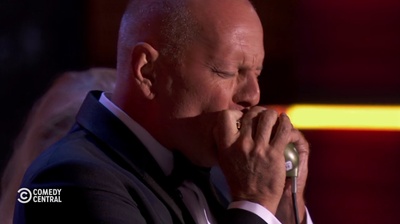 喜剧中心布鲁斯·威利斯吐槽大会剧照的剧照