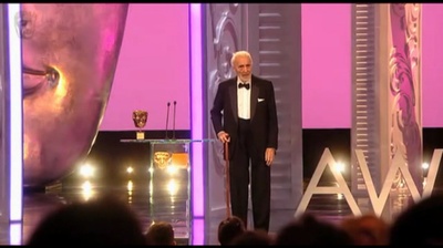 银幕和舞台上的英国传奇：克里斯托弗·李剧照的剧照