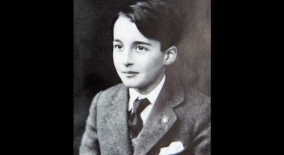 银幕和舞台上的英国传奇：克里斯托弗·李剧照的剧照