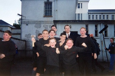 给坏小子的歌剧照的剧照