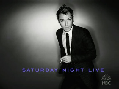 周六夜现场：裘德·洛/阿什丽·辛普森剧照的剧照