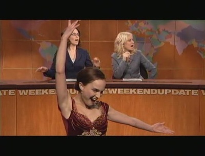 周六夜现场：娜塔莉·波特曼/Fall Out Boy剧照的剧照