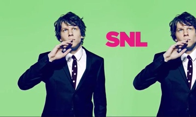 周六夜现场：杰西·艾森伯格/妮琪·米娜剧照的剧照