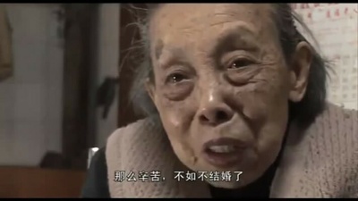 自梳剧照的剧照