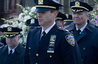 自豪与荣耀剧照的剧照