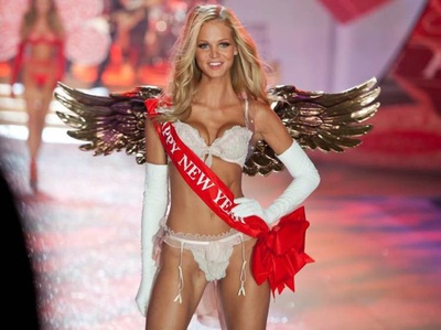 维多利亚的秘密2012时装秀剧照的剧照