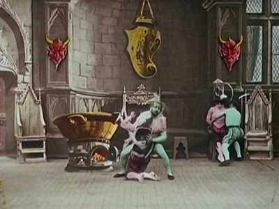 炼狱熔炉剧照的剧照