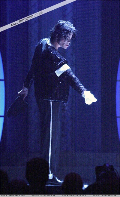 迈克尔杰克逊 -30周年演唱会剧照的剧照