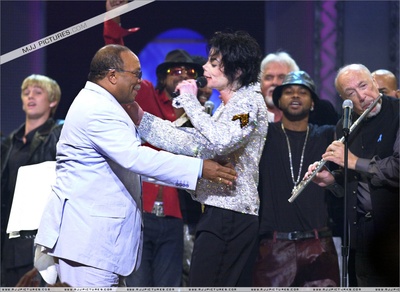 迈克尔杰克逊 -30周年演唱会剧照的剧照