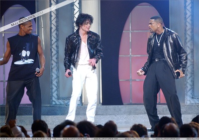 迈克尔杰克逊 -30周年演唱会剧照的剧照
