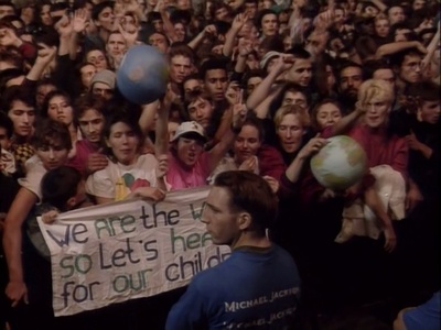 迈克尔·杰克逊-危险之旅之布加勒斯特站剧照的剧照