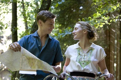 朗读者剧照的剧照