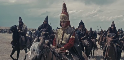 托米莉斯女王剧照的剧照