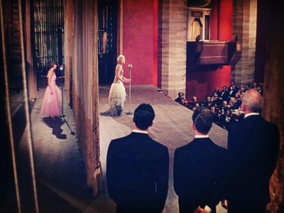 雨中曲剧照的剧照