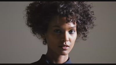 沙漠之花剧照的剧照