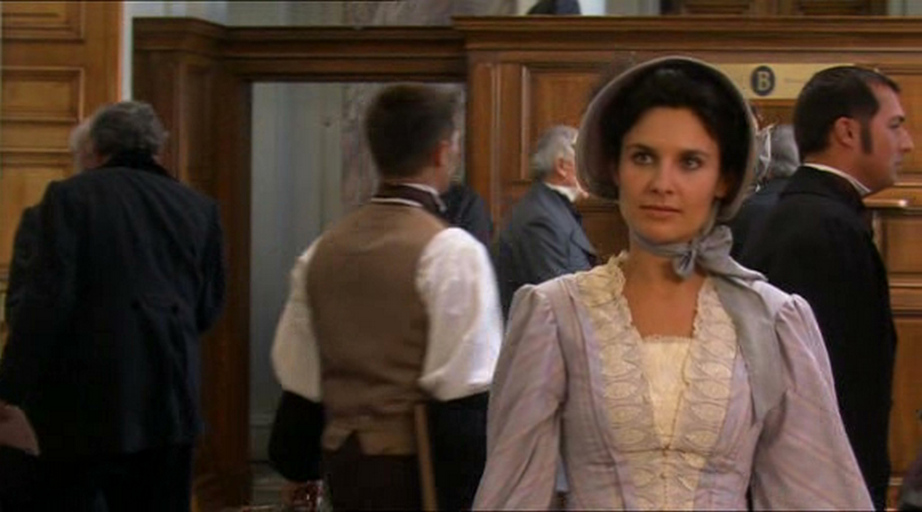 亨利·杜南：十字上的红剧照的剧照