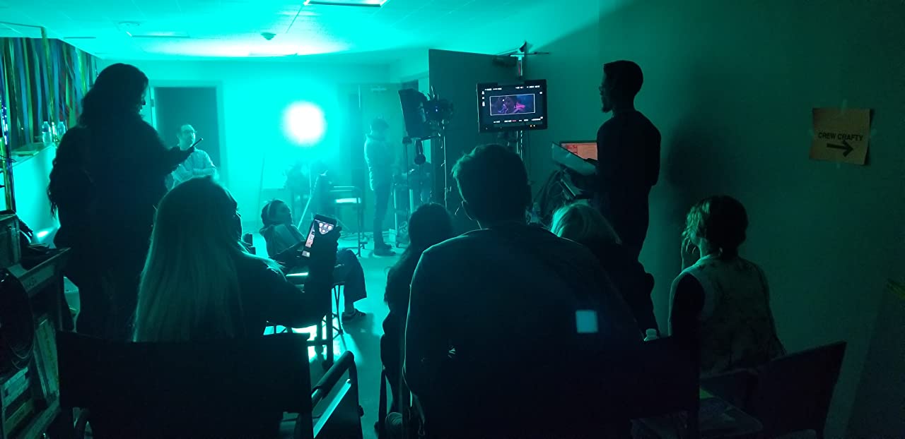 凝视猎物剧照的剧照