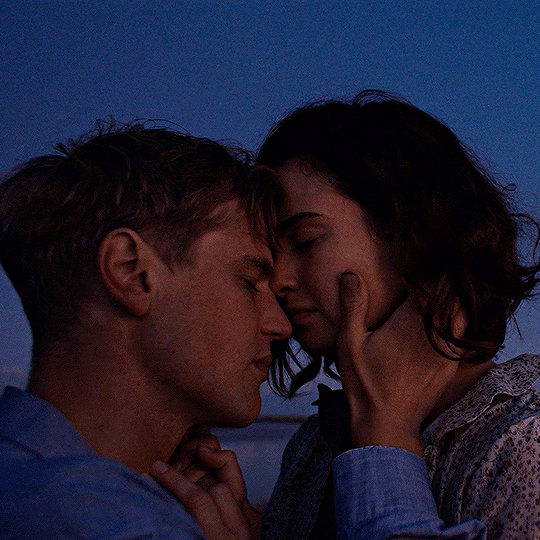 发掘剧照的剧照