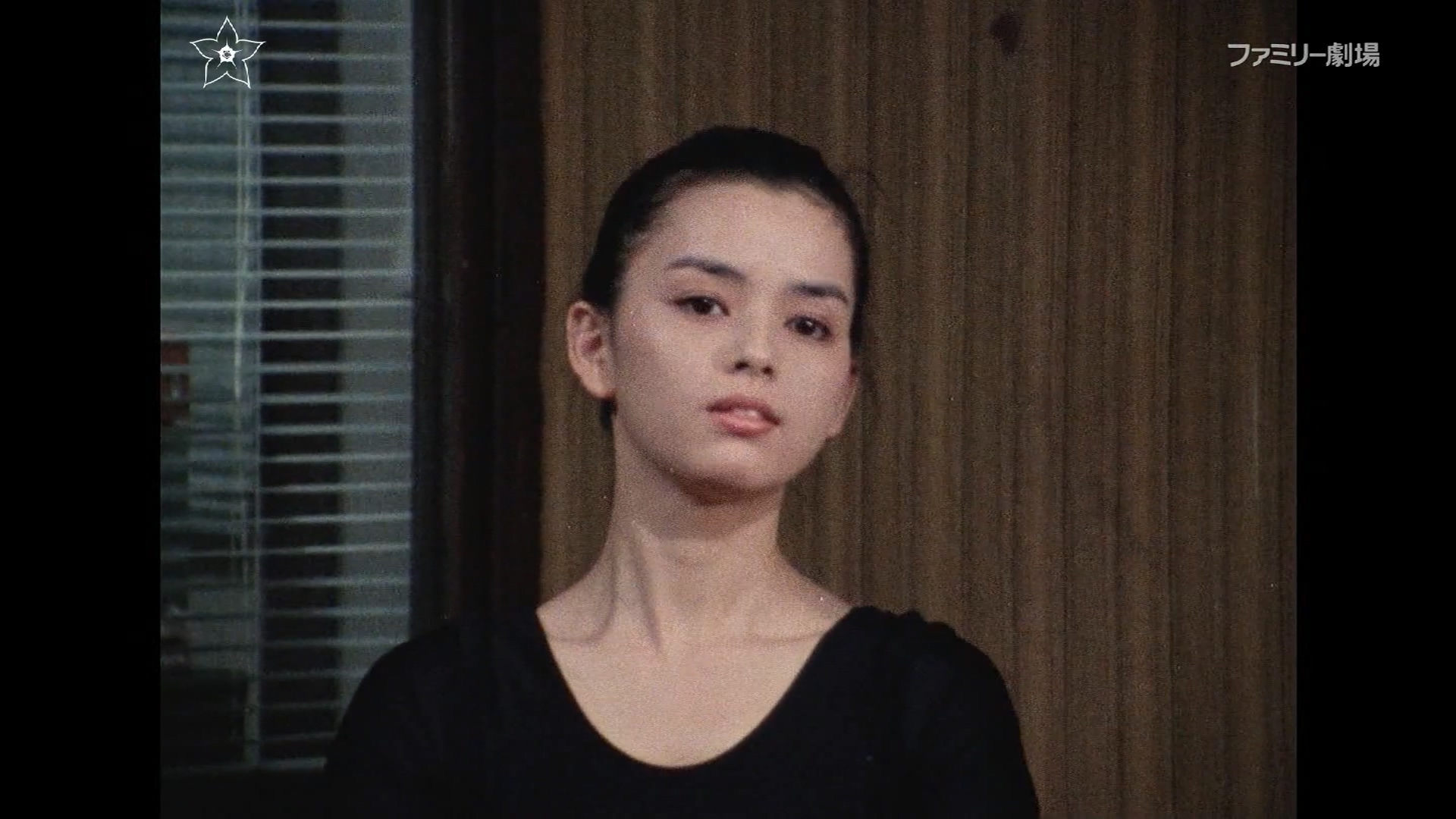 明智小五郎美女系列16：白乳房的美女  江户川乱步的地狱的道化师剧照的剧照