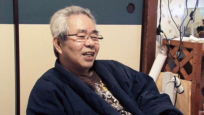 桜の樹の下剧照的剧照