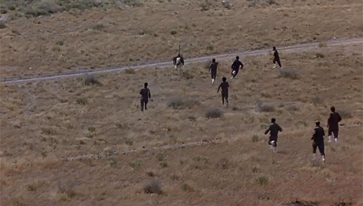 麻雀之歌剧照的剧照