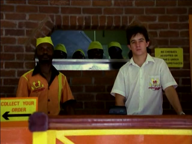 远离克莱万兹雷本小镇剧照的剧照