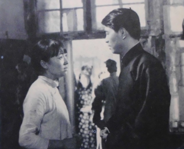 月牙儿剧照的剧照